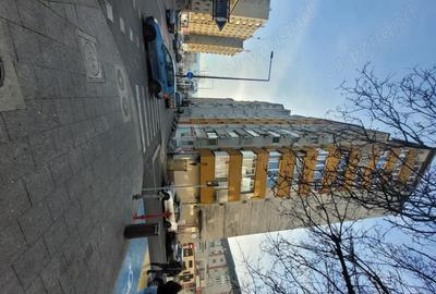 Apartament cu 3 camere semidecomandat în Nord - 9