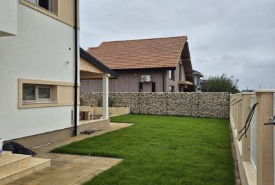 NOU-Casa cu piscina-Direct Proprietar-Comision 0 - 3