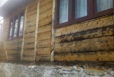 Casă cu 2 camere cu Teren 8900 Mp în Telciu - 8