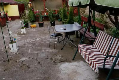 Vand casa in com.Gradinari jud.caras severin - 2