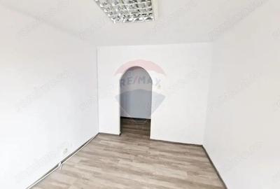 Spa?iu comercial de 81mp de vanzare in zona Central - 3