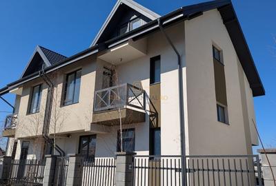 Duplex cu 5 camere cu Canalizare în Berceni - 2