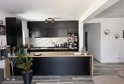 Casă cu 3 camere cu Teren 345 Mp în Central
