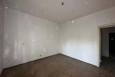 Apartament cu 4 camere semidecomandat în Armeneasca - 4