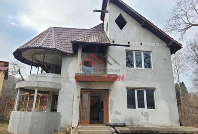 Casa in Breaza -- 98.000e - 8