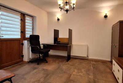 GARA CASA 3 CAMERE + DOUA CURTI RENOVATA GAZE IDEAL ACTIVITATI COMERCIALE - 6