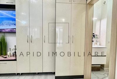 Apartament cu 3 camere decomandat în Central - 2