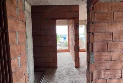 Apartament cu 3 camere în Central - 1