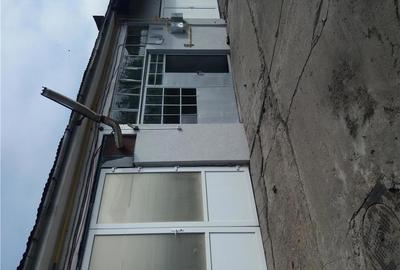 Spațiu comercial, de 80 mp, în Central - 7