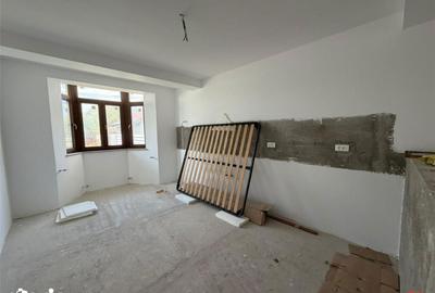 Casă cu 5 camere cu Teren 674 Mp în Vânători - 11