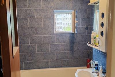 Apartament cu 3 camere decomandat în Central - 2