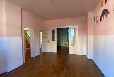 REV0002764 Casa de vanzare Vatra Luminoasa 6 camere - 6