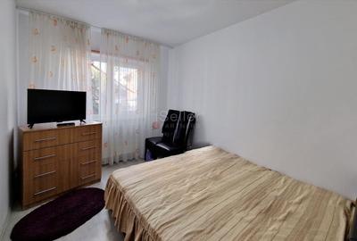 Apartament cu 3 camere decomandat în Astra - 2