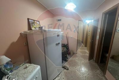 Apartament cu 2 camere, mobilat în Central - 4