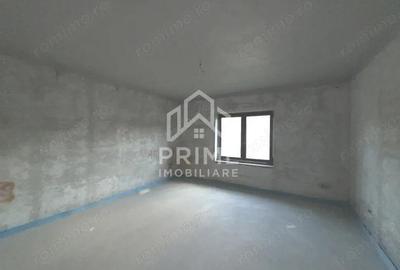 Casă cu 5 camere cu Teren 1800 Mp în Stremț - 14