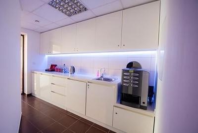 Birouri de inchiriat in Unirii View, mobilate, cu servicii incluse - 9