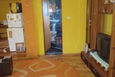 Casa Govora Sat - Gurisoara , 2 case in aceeasi curte , vand sau schimb Casa Govora Sat - Gurisoara , 2 case in aceeasi curte , vand sau schimb - 4