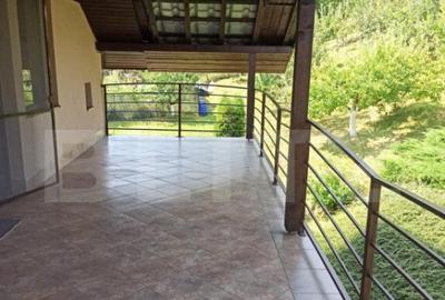 Casa tip vila 8 camere, 350mp, zona Corunca Casa tip vila 8 camere, 350mp, zona Corunca - 3