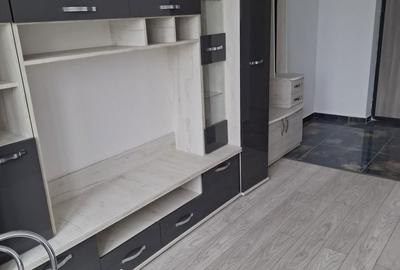 Apartament decomandat în Central - 3