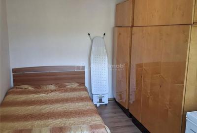 Apartament cu 3 camere în Micro III - 6