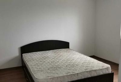 Casă cu 4 camere în Central - 6