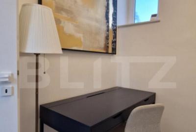Apartament cu 3 camere decomandat, mobilat în Central