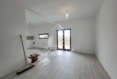 Casă cu 3 camere cu Teren 310 Mp în Șag - 7