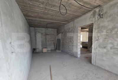 Casă cu 7 camere cu Teren 500 Mp în Central - 24