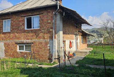 Casă cu 4 camere în Vișeu de Mijloc - 5