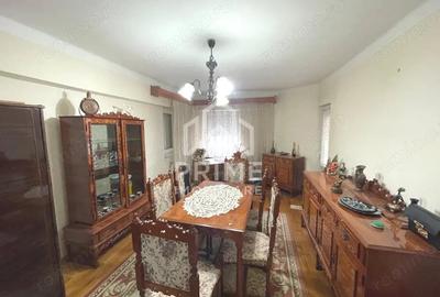 Apartament cu 3 camere decomandat în Central - 7