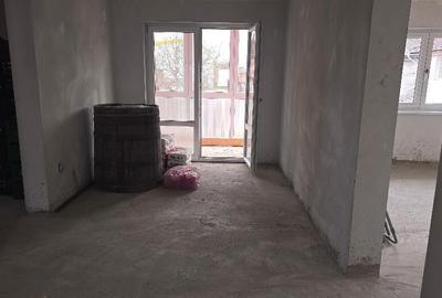 Vand casa in Deva, zona Garii (Peste Linia Ferata), P+E, din anul 2010 - 3