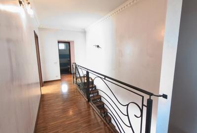 Apartament cu 4 camere semidecomandat, mobilat în Hotvon - 3
