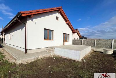 Casa noua de vanzare in Alba Iulia - Micesti - 2