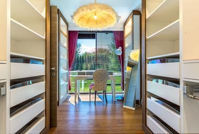 Pret Preferential- Oferta limitata pana la 31 Decembrie - 11