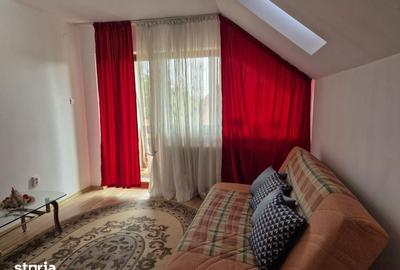 Casă cu 7 camere cu Teren 730 Mp în Central - 12