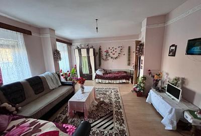 Casă cu 4 camere cu Teren 315 Mp în Central - 15