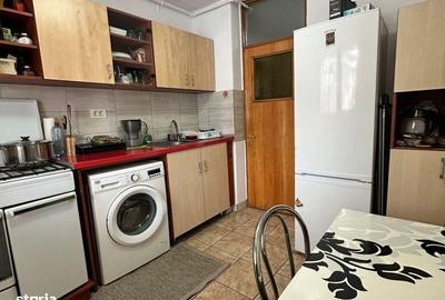 Apartament cu 2 camere semidecomandat în Tei - 4