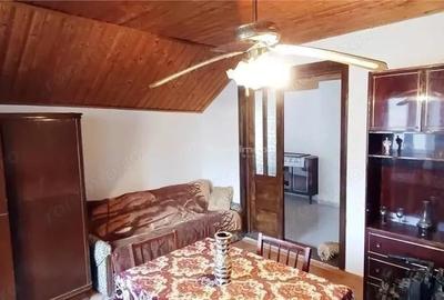 Casă cu 5 camere cu Teren 324 Mp în Berzasca - 10