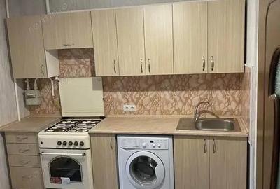 Garsonieră decomandată în Lujerului