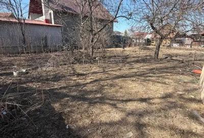 Casă cu Teren 777 Mp în Central - 3