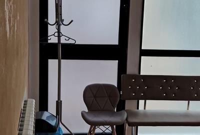 Casă cu 7 camere cu Teren 70 Mp în Victoriei - 8