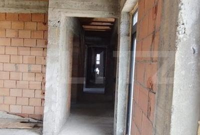 Duplex la rosu, parter - 2 unitati in Bod, langa Centrul Maria - 6