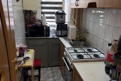 Apartament cu 3 camere semidecomandat în Florilor - 8