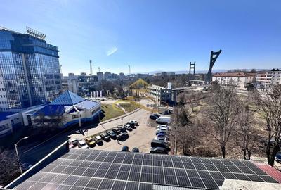 Apartament cu 3 camere decomandat, mobilat în 9 Mai - 1