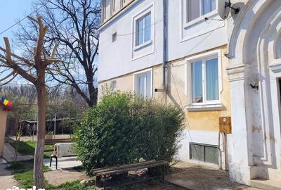 Apartament cu 2 camere în Deveselu - 1