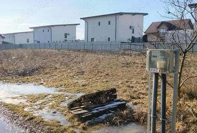 Teren de 1612 mp, în Central