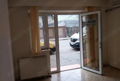 Apartament 3 camere, Parter, str Vasile Parvan, Barlad - 4