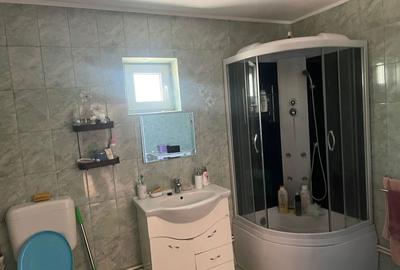 Casă cu 4 camere cu Teren 1300 Mp în Turcoaia - 5