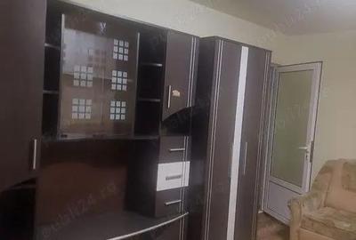 Apartament cu 2 camere decomandat în Cetate