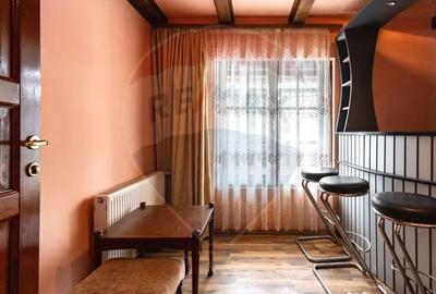 Casă cu 6 camere cu Teren 463 Mp în Sud - 6